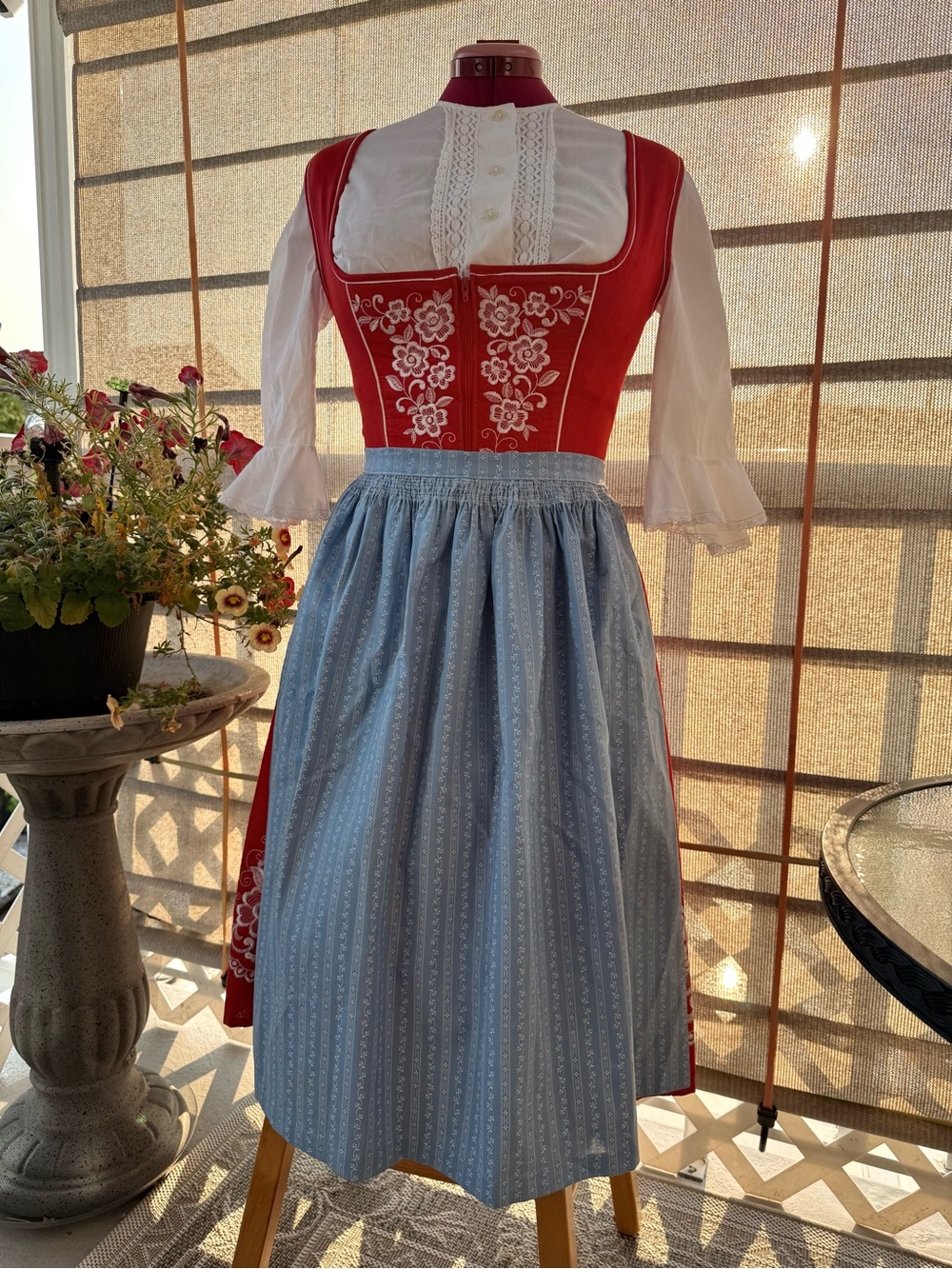 Vintage Salzburger Dirndl with blouse and apron